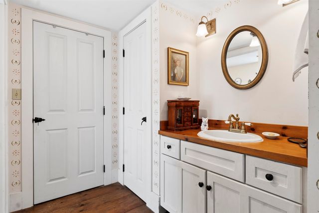 29 Windham Depot Road, Derry, NH 03038