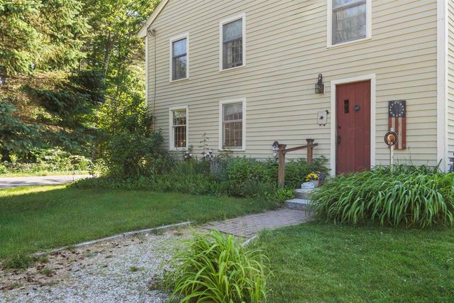 29 Windham Depot Road, Derry, NH 03038