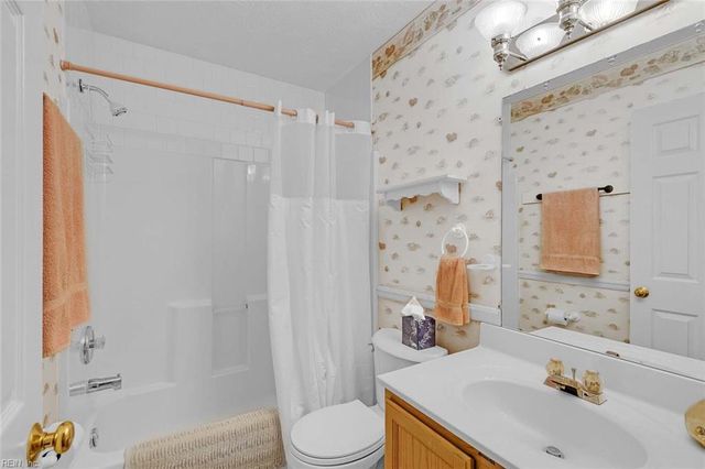 3860 Fox RN, Williamsburg, VA 23188