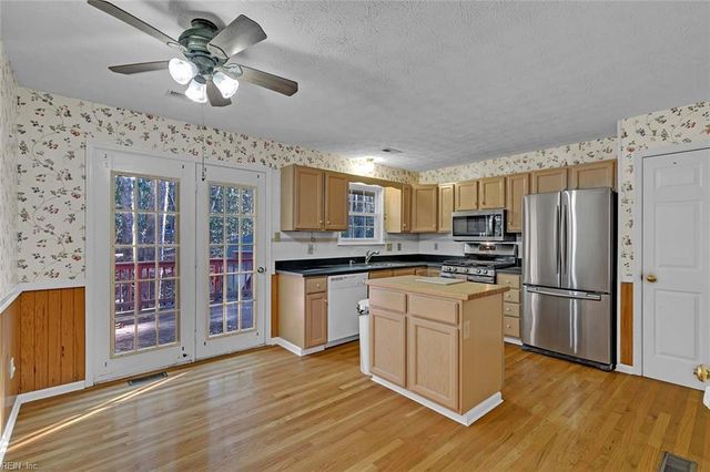 3860 Fox RN, Williamsburg, VA 23188