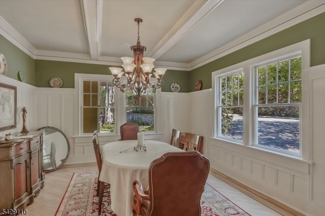 151 Lookout Rd, Mountain Lakes Boro, NJ 07046