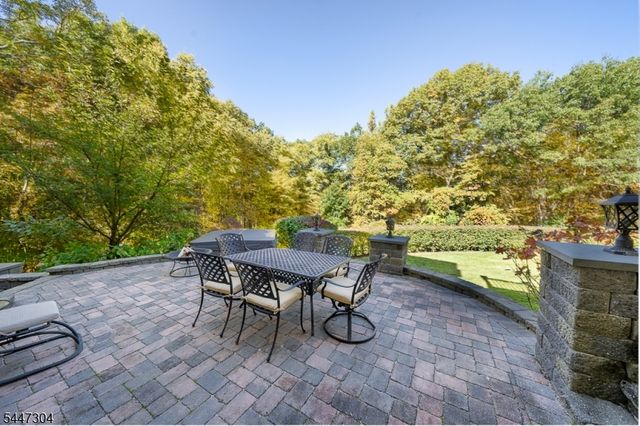 151 Lookout Rd, Mountain Lakes Boro, NJ 07046