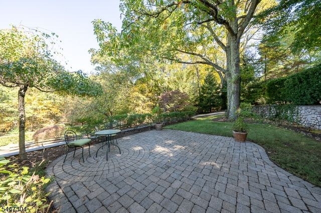 151 Lookout Rd, Mountain Lakes Boro, NJ 07046