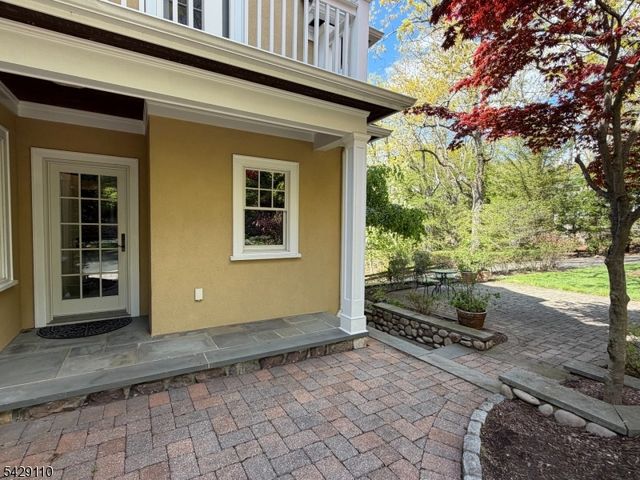 151 Lookout Rd, Mountain Lakes Boro, NJ 07046