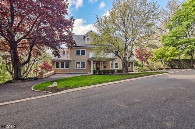151 Lookout Rd, Mountain Lakes Boro, NJ 07046