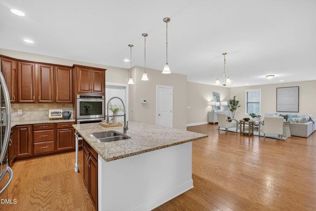 5428 Overdale Lane, Raleigh, NC 27603