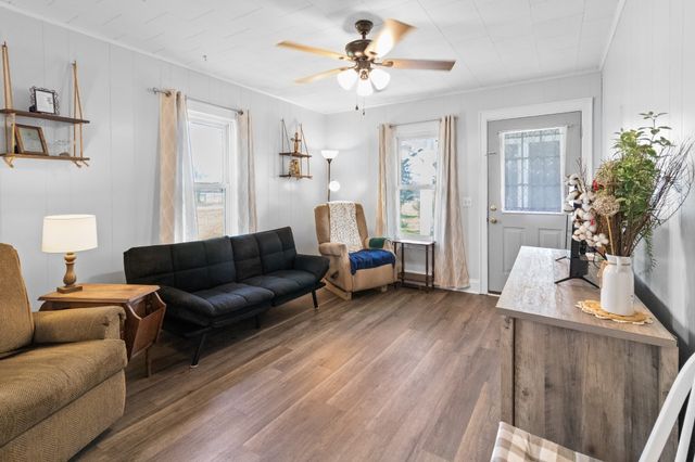 345 Clardy Rd, Unionville, TN 37180