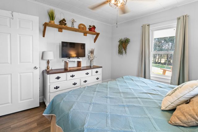 345 Clardy Rd, Unionville, TN 37180