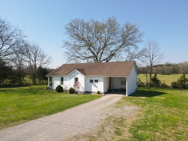 345 Clardy Rd, Unionville, TN 37180