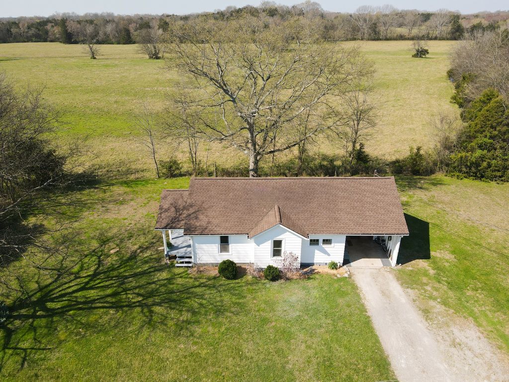 345 Clardy Rd, Unionville, TN 37180