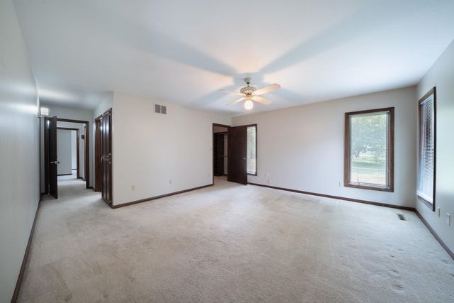 1837 N Mt Carmel, Wichita, KS 67203