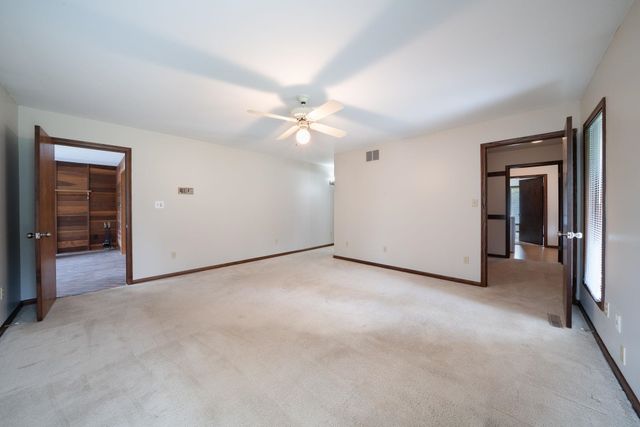 1837 N Mt Carmel, Wichita, KS 67203