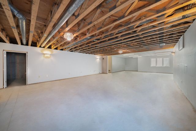 1837 N Mt Carmel, Wichita, KS 67203