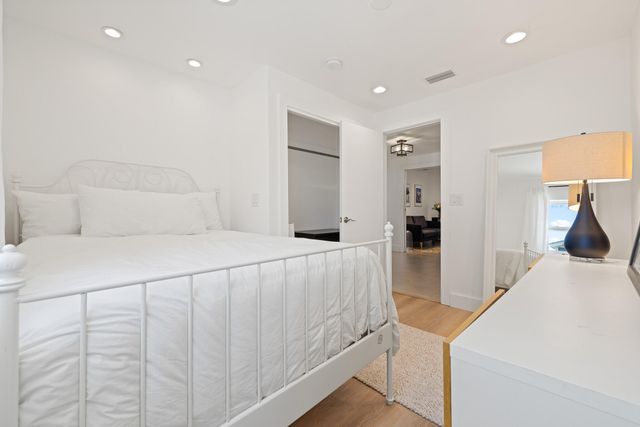 425 Tenth Avenue, Indialantic, FL 32903