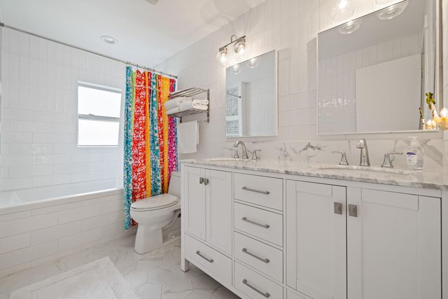 425 Tenth Avenue, Indialantic, FL 32903