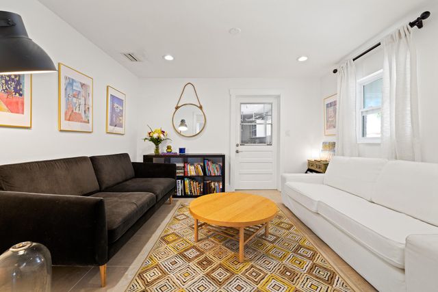 425 Tenth Avenue, Indialantic, FL 32903