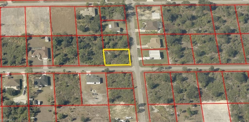 906 E 9th ST, LEHIGH ACRES, FL 33972 — photo 2