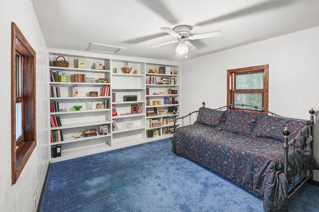 1112 Liberty Street, Pella, IA 50219