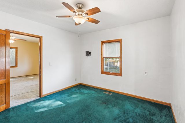 1112 Liberty Street, Pella, IA 50219