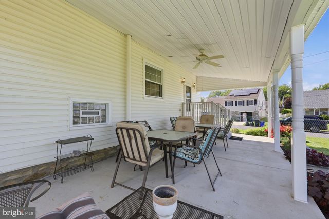 8000 COLFAX ST, Philadelphia, PA 19136