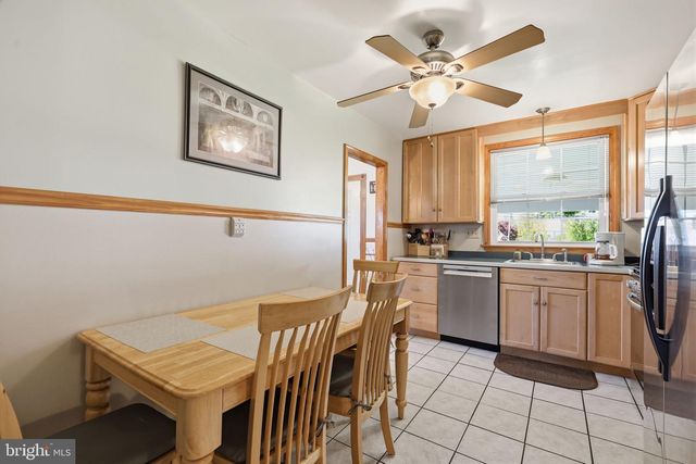 8000 COLFAX ST, Philadelphia, PA 19136