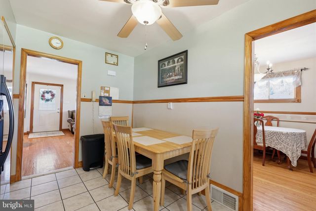 8000 COLFAX ST, Philadelphia, PA 19136