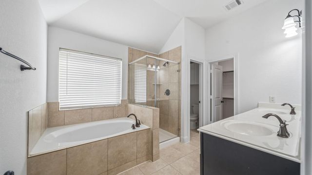 8403 Creekside Timbers Drive, Tomball, TX 77375