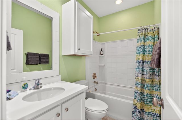 624 Banyan Beach Dr, Port Aransas, TX 78373