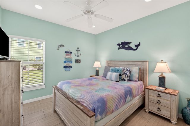 624 Banyan Beach Dr, Port Aransas, TX 78373