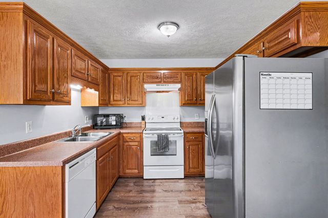 978 Sumerset Cir, Lewisburg, TN 37091