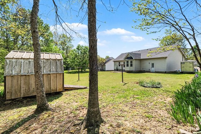 978 Sumerset Cir, Lewisburg, TN 37091