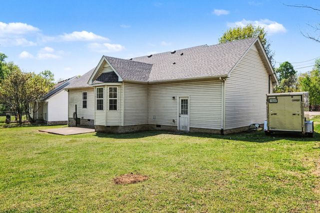 978 Sumerset Cir, Lewisburg, TN 37091