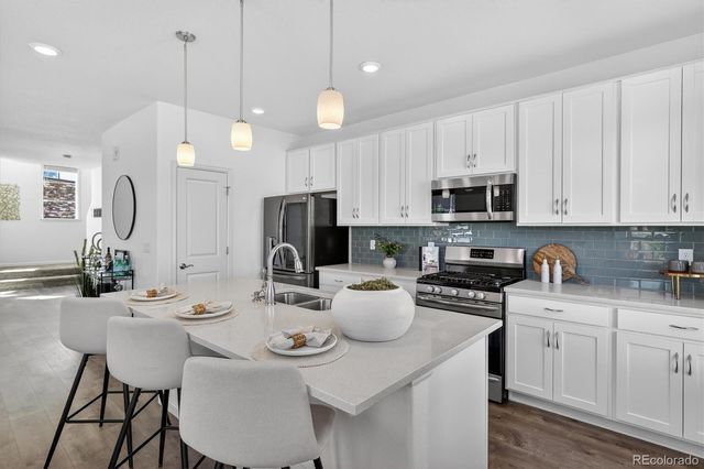 1592 Castle Creek Circle, Castle Rock, CO 80104