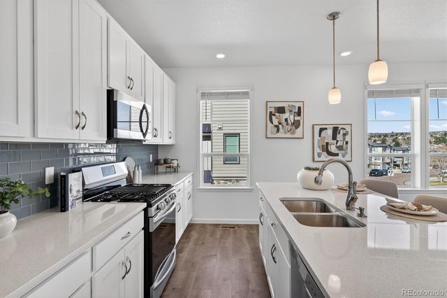 1592 Castle Creek Circle, Castle Rock, CO 80104