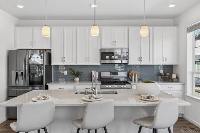 1592 Castle Creek Circle, Castle Rock, CO 80104