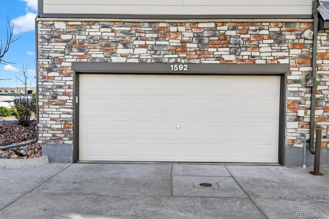 1592 Castle Creek Circle, Castle Rock, CO 80104