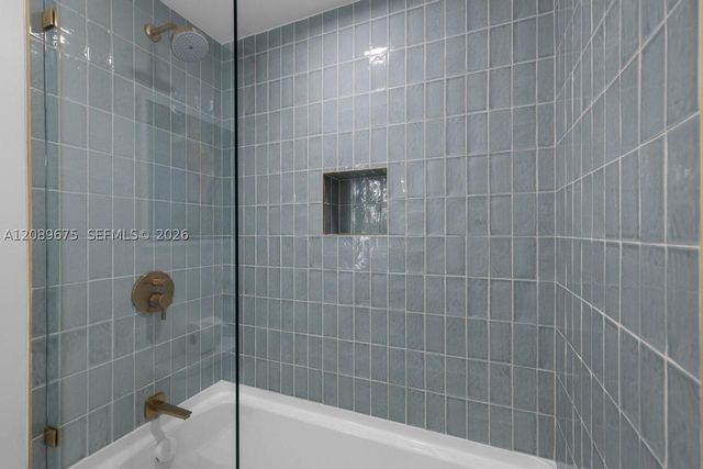 159 NE 6th St 3206, Miami, FL 33132