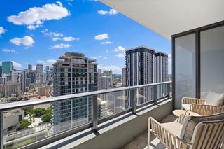 159 NE 6th St 3206, Miami, FL 33132