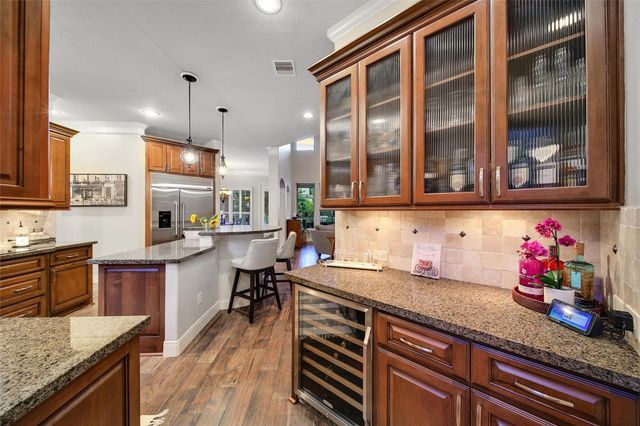 5902 Royal Hill Court, Houston, TX 77345