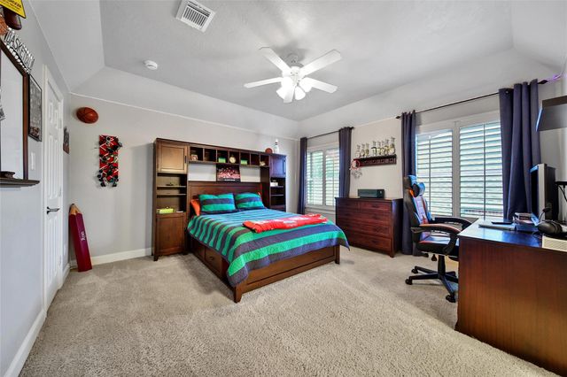 5902 Royal Hill Court, Houston, TX 77345