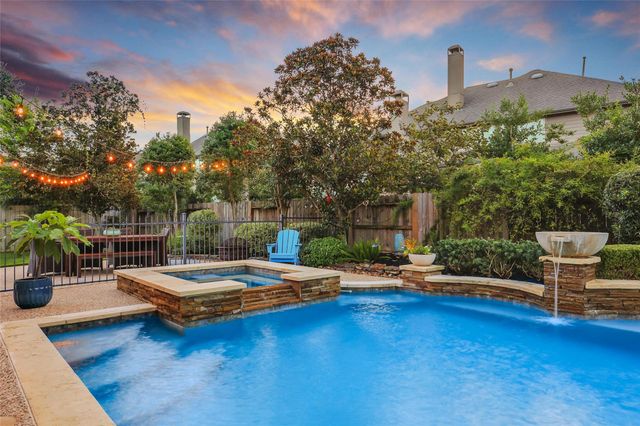 5902 Royal Hill Court, Houston, TX 77345