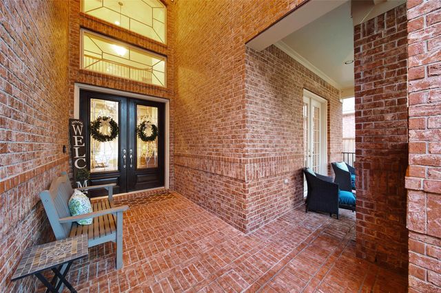 5902 Royal Hill Court, Houston, TX 77345