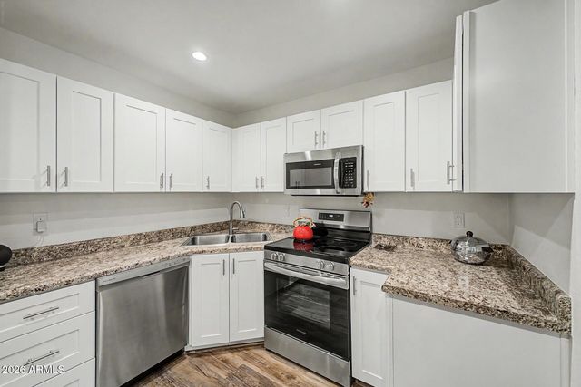 4901 S CALLE LOS CERROS Drive 264, Tempe, AZ 85282