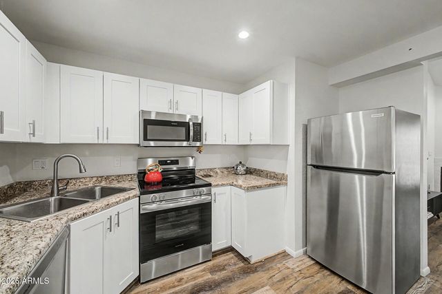 4901 S CALLE LOS CERROS Drive 264, Tempe, AZ 85282