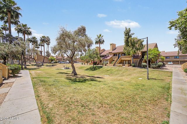 4901 S CALLE LOS CERROS Drive 264, Tempe, AZ 85282