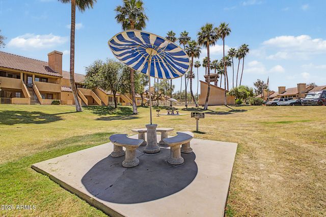 4901 S CALLE LOS CERROS Drive 264, Tempe, AZ 85282
