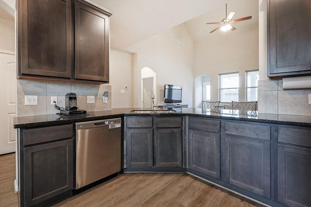 10423 Rochester Hills Lane, Tomball, TX 77375