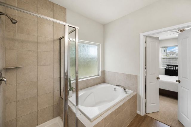 10423 Rochester Hills Lane, Tomball, TX 77375