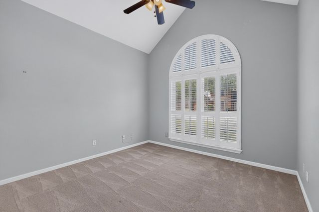 712 Regalwood Drive, Desoto, TX 75115