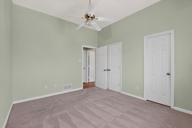 712 Regalwood Drive, Desoto, TX 75115